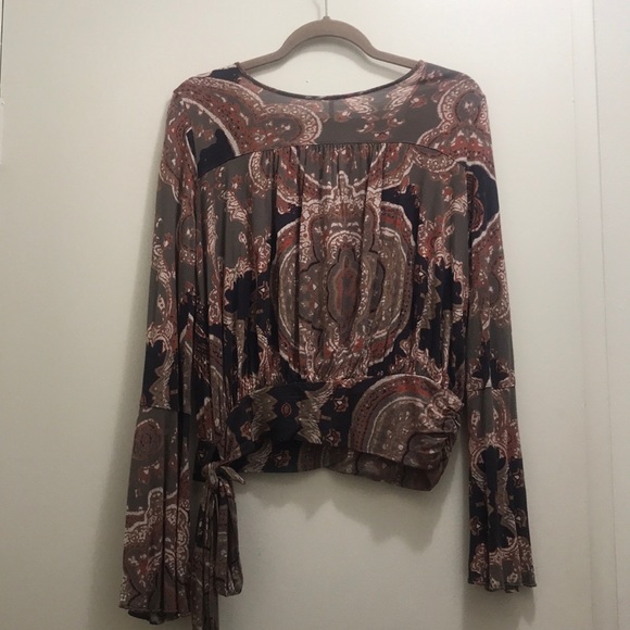 Patterned free people side tie crop top - Picture 2 of 2